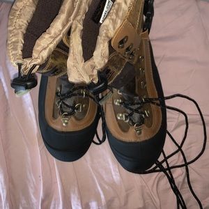 Men’s Sorel snow boots